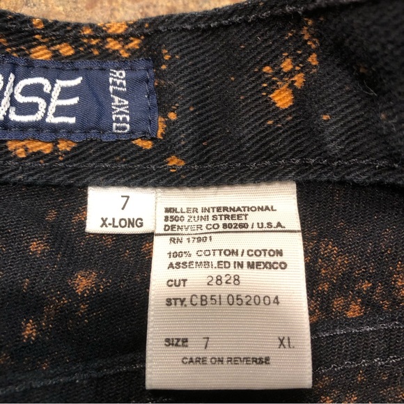 Cruel Girl bleached shredded distressed cutoffs - Picture 8 of 9